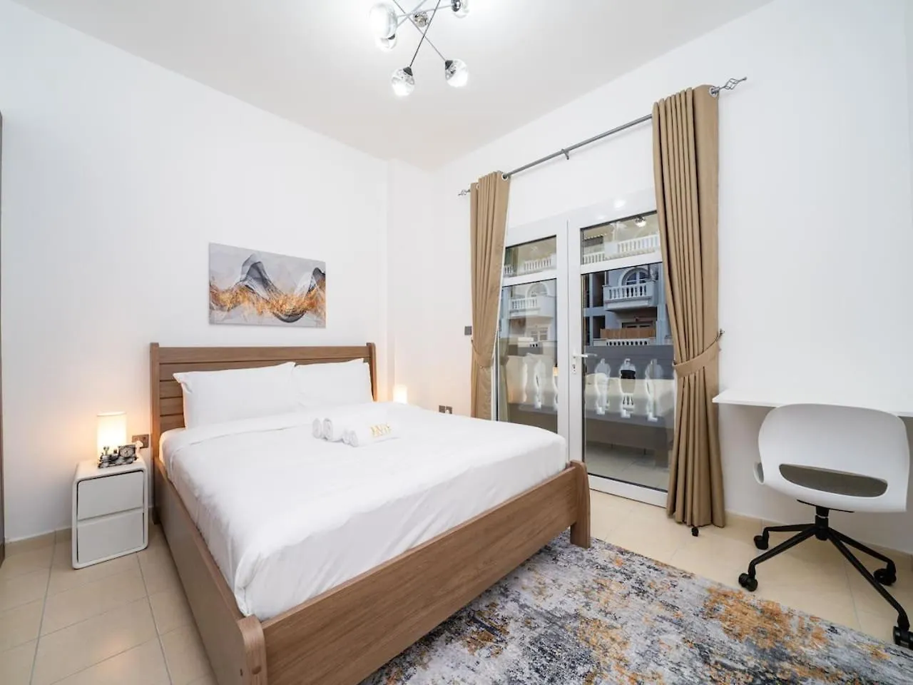 Bright 1 Bedroom Serene Getaway In Jvc 迪拜 阿拉伯联合酋长国